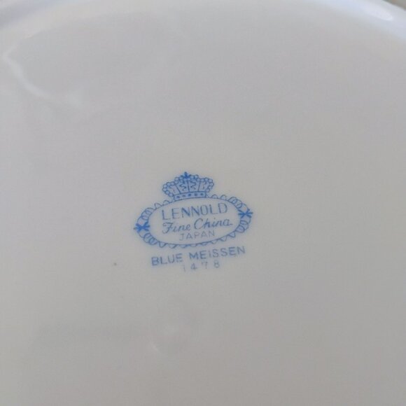 Vintage Blue Meissen Dinner Plates Set of 4 Porcelain 10.5" Chinoiserie Decor - Picture 7 of 7